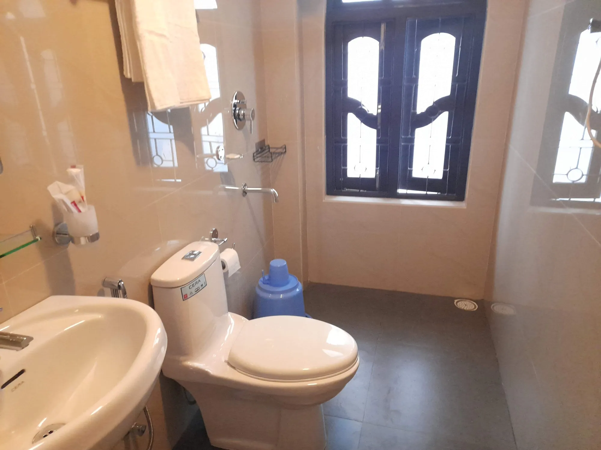 Image of Washroom of Hotel Krishna Heritage in Gangtok, Sikkim